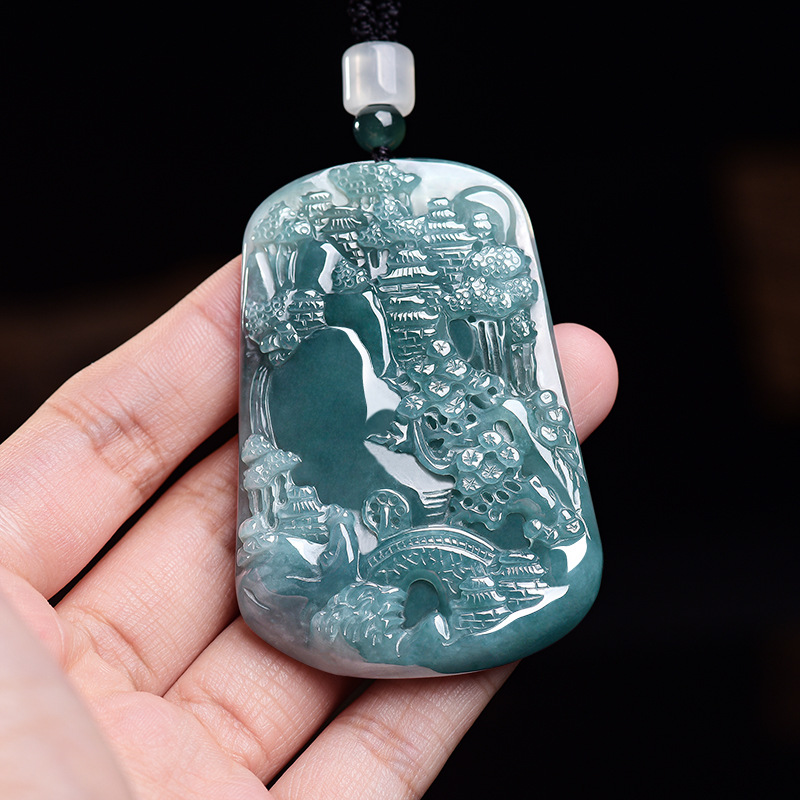 Vintage Fashion Luxury - Collier pendentif paysage en jadéite birmane