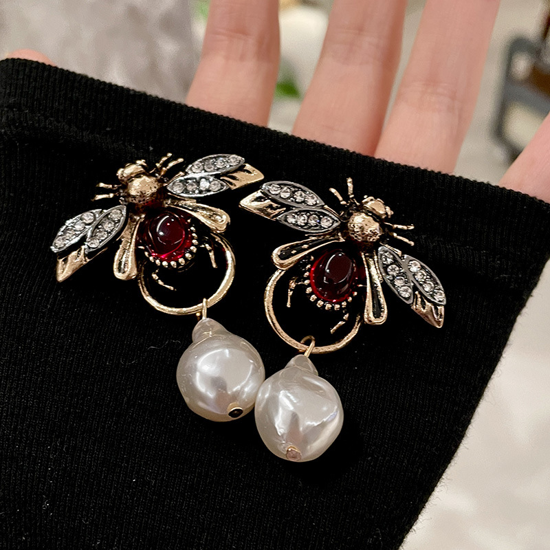 Vintage Fashion Bug - Boucles d'oreilles pendantes Vintage en forme