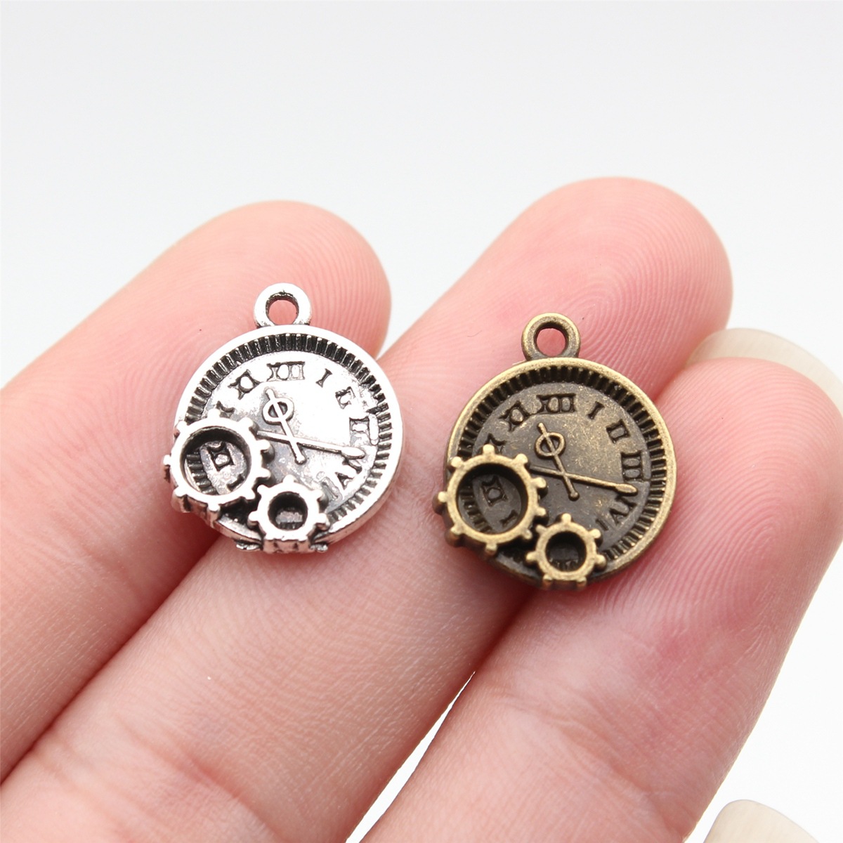 WYSIWYG – breloques d'horloge  - Vintage Fashion Words avis et prix
