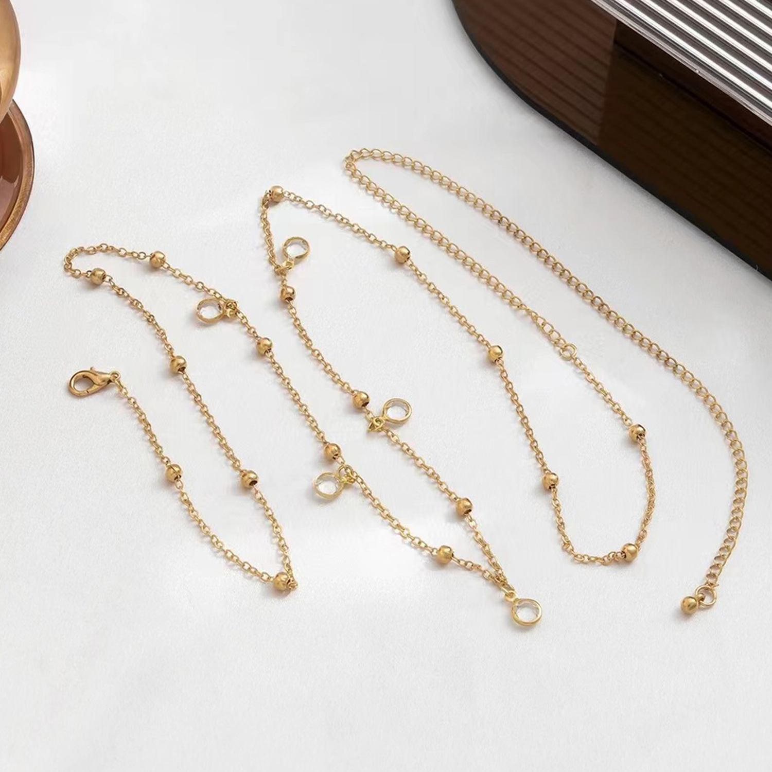 Bijoux de corps minimalistes p - Vintage Fashion Guild avis et prix