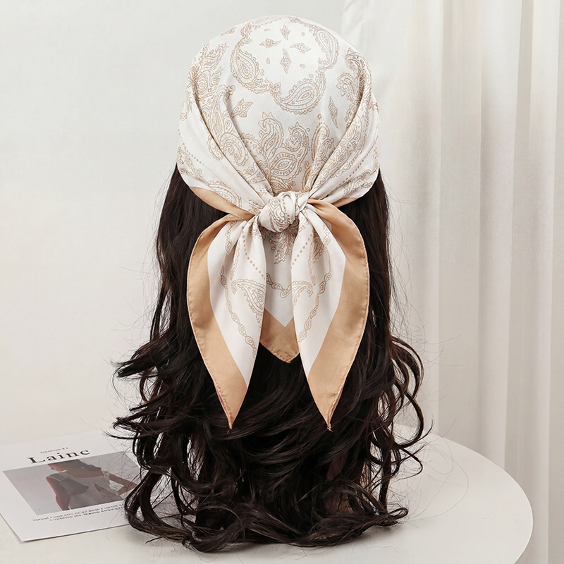 Foulard carré vintage beige à  - Vintage Fashion Ai avis et prix