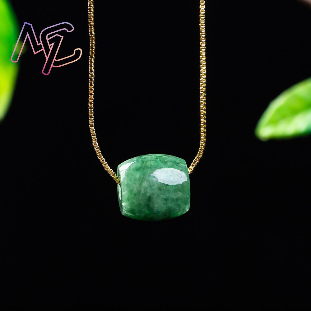 Pendentif en perles de Jade vé - Vintage Fashion Luxury avis et prix