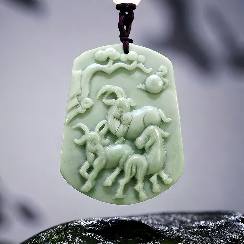 Collier pendentif mouton vert  - Vintage Fashion Luxury avis et prix