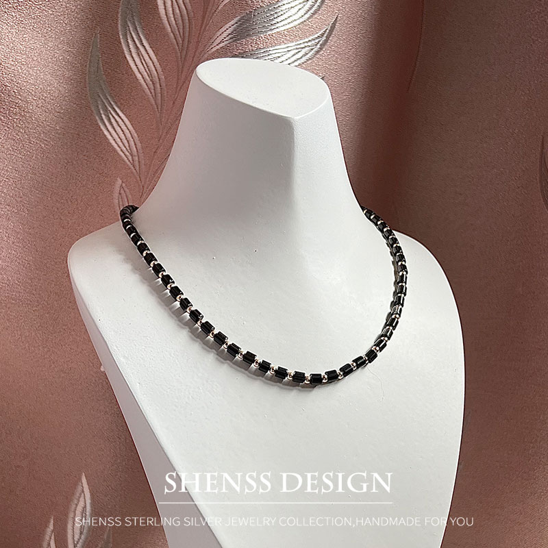 Collier en obsidienne naturell - Vintage Fashion Guild avis et prix