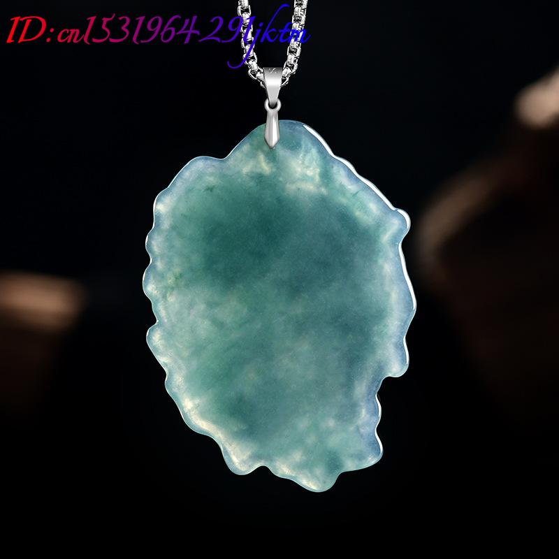Collier Pendentif Crâne en Jad - Vintage Fashion Luxury avis et prix