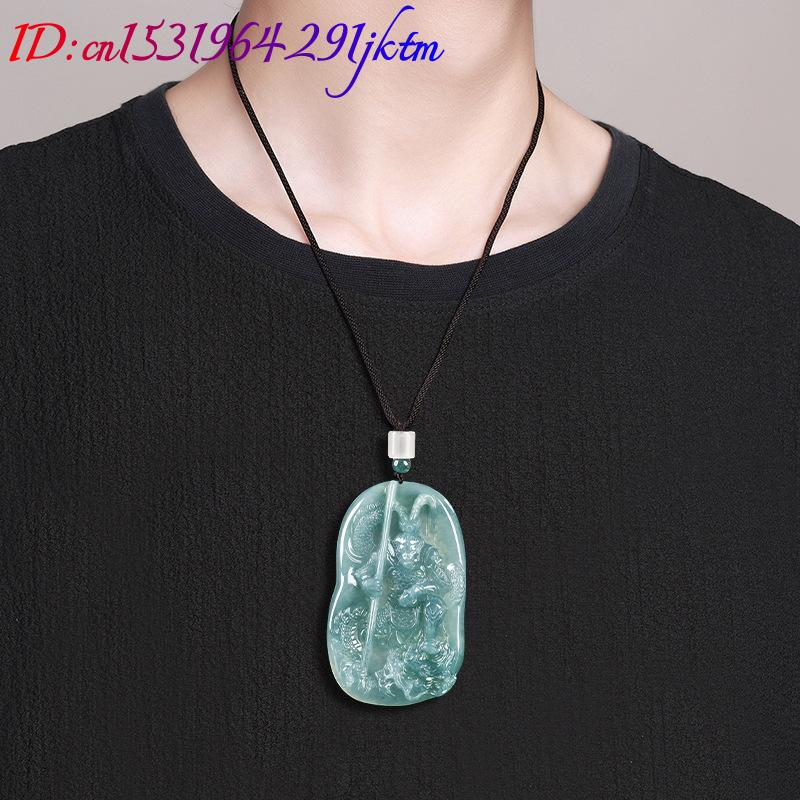 Collier pendentif Roi Singe en - Vintage Fashion Luxury avis et prix